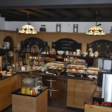 Anna Hotel