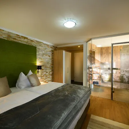 Hotel Anna 4*