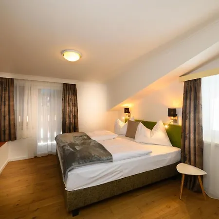 Anna Sankt Martin am Tennengebirge