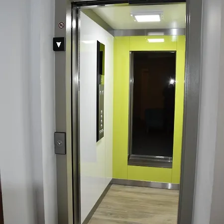Anna Hotel