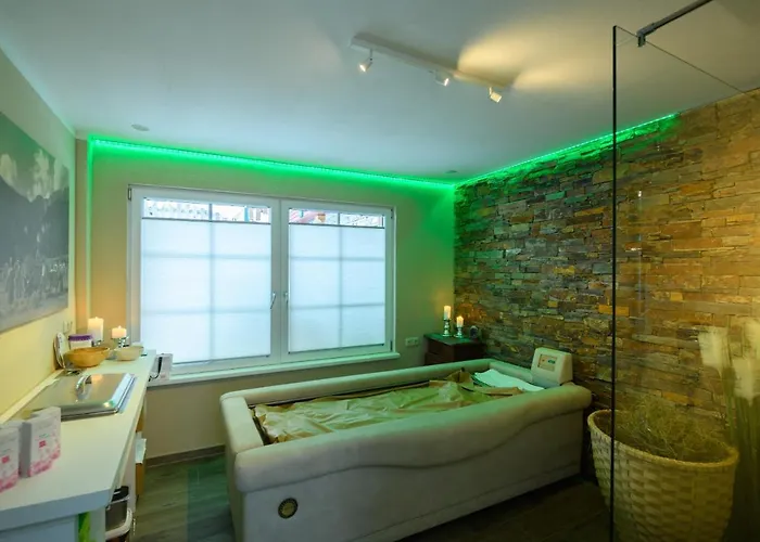 Anna 4* 圣马丁安提奈各布里奇