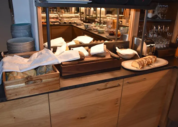 Anna 圣马丁安提奈各布里奇